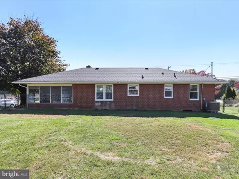 22006 Jefferson Blvd, Smithsburg, MD 21783 photo 9