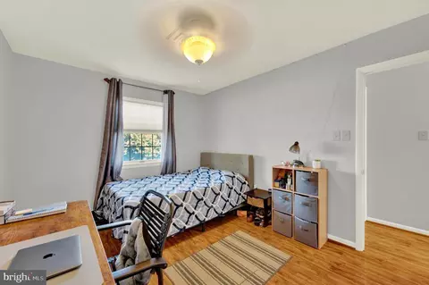 Bedroom - 22115 Pikeside Dr, Smithsburg, MD 21783 photo 4 of 11