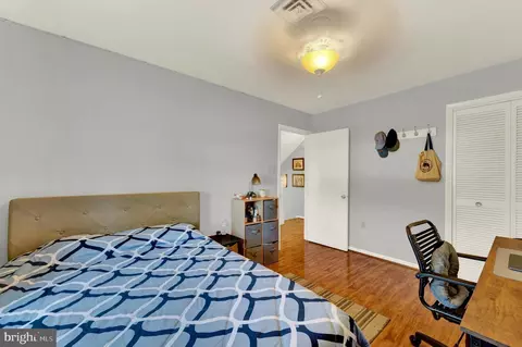 Bedroom - 22115 Pikeside Dr, Smithsburg, MD 21783 photo 5 of 11