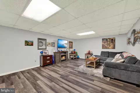 Other - 22115 Pikeside Dr, Smithsburg, MD 21783 photo 13 of 23