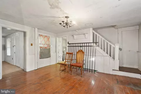 Entry Way - 10819 Shanktown Rd, Big Pool, MD 21711 photo 5 of 6