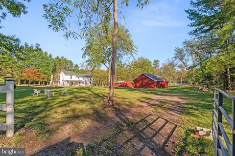Exterior - 10819 Shanktown Rd, Big Pool, MD 21711 photo 9 of 25