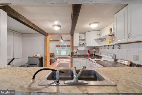 Kitchen - 10819 Shanktown Rd, Big Pool, MD 21711 photo 1 of 3