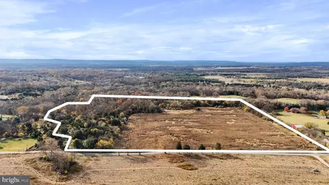4 4 Dam Rd, Sharpsburg, MD 21782