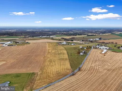 View/Area - 22143 22145 Old Forge 22145 Rd, Smithsburg, MD 21783 photo 7 of 10