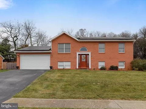 44 Byron Dr, Smithsburg, MD 21783