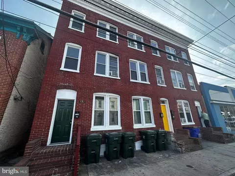 129 Baltimore 129-131-133 St, Hagerstown, MD 21740