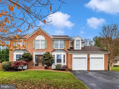 11200 Eastwood Dr, Hagerstown, MD 21742