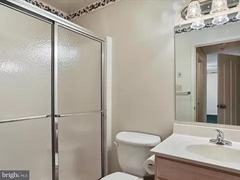 Bath - 236 S Fork Dr, Hagerstown, MD 21740 photo 3 of 3
