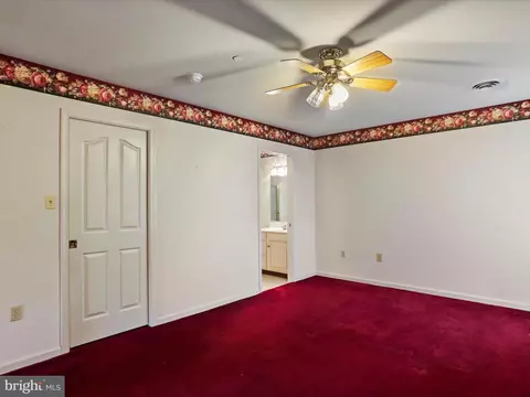 Bedroom - 236 S Fork Dr, Hagerstown, MD 21740 photo 3 of 5