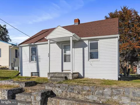558 Liberty St, Hagerstown, MD 21740