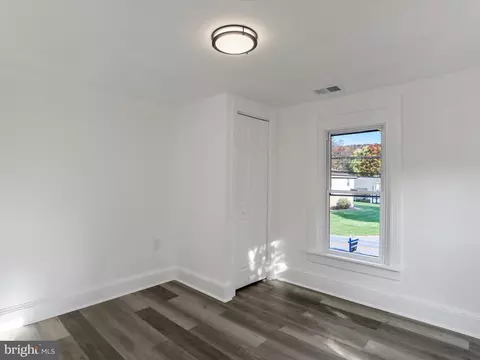 Bedroom - 40 Crystal Falls Dr, Smithsburg, MD 21783 photo 3 of 4