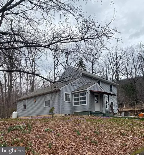 13703 Edgemont Rd, Smithsburg, MD 21783