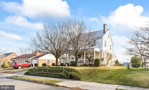 318 Devonshire Rd, Hagerstown, MD 21740