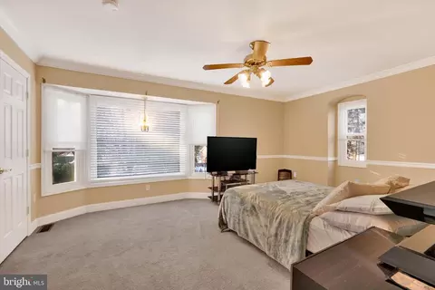 Bedroom - 12823 Spickler Rd, Clear Spring, MD 21722 photo 7 of 8