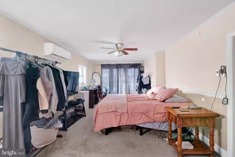 Bedroom - 12823 Spickler Rd, Clear Spring, MD 21722 photo 4 of 8