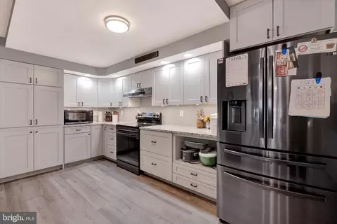 Kitchen - 12823 Spickler Rd, Clear Spring, MD 21722 photo 1 of 4