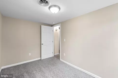 Bedroom - 25436 Warren Ave, Cascade, MD 21719 photo 5 of 5