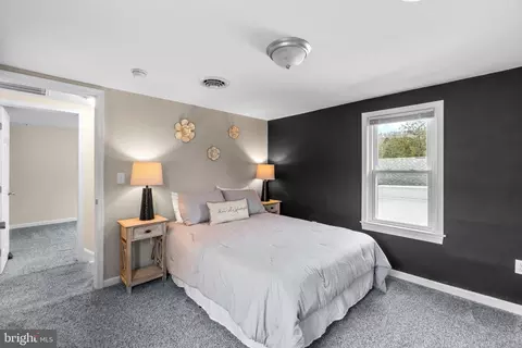 Bedroom - 25436 Warren Ave, Cascade, MD 21719 photo 1 of 5