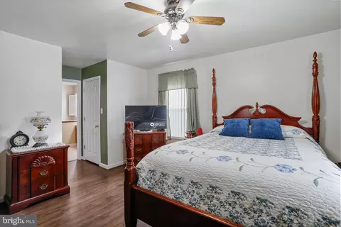 Bedroom - 11831 Ashton Rd, Clear Spring, MD 21722 photo 3 of 4