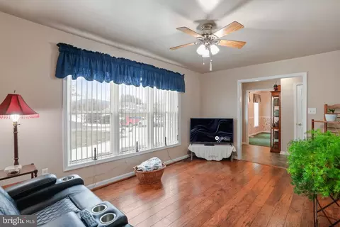 Living - 11831 Ashton Rd, Clear Spring, MD 21722 photo 2 of 2