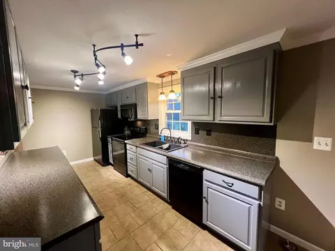 Kitchen - 11731 Rocky Meadow Rd, Clear Spring, MD 21722 photo 2 of 5