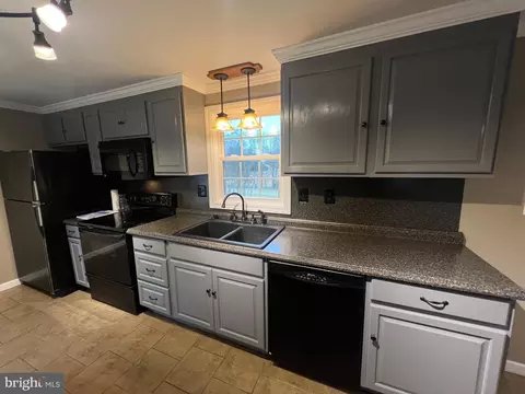Kitchen - 11731 Rocky Meadow Rd, Clear Spring, MD 21722 photo 5 of 5