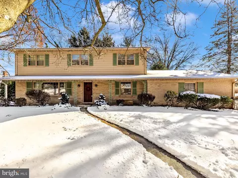 19651 Spring Creek Rd, Hagerstown, MD 21742