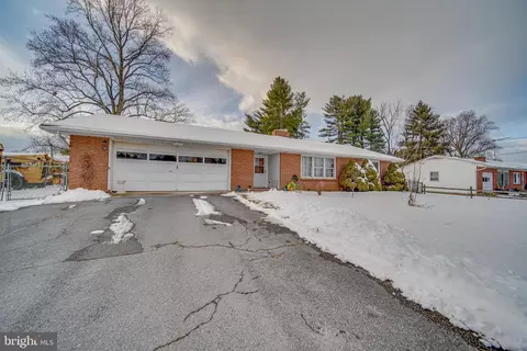 7528 Sharpsburg Pike, Boonsboro, MD 21713