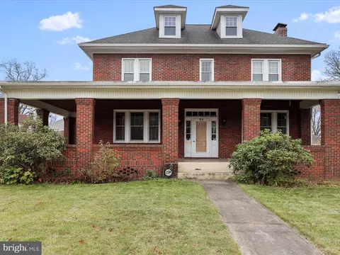 55 E Irvin Ave, Hagerstown, MD 21742