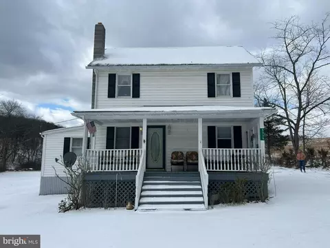 8339 Deer Field Ln, Hancock, MD 21750
