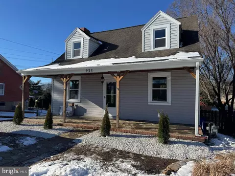 933 Frederick St, Hagerstown, MD 21740