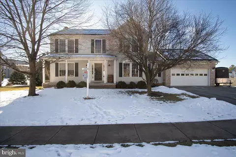 112 Bachtell Cir, Smithsburg, MD 21783