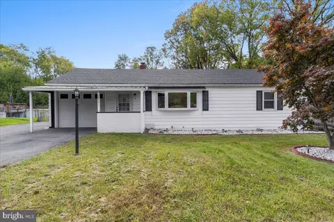 18331 College Rd, Hagerstown, MD 21740