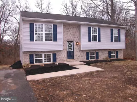 12031 Ernstville Rd, Big Pool, MD 21711