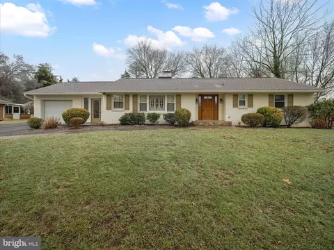 13407 Keener Rd, Hagerstown, MD 21742