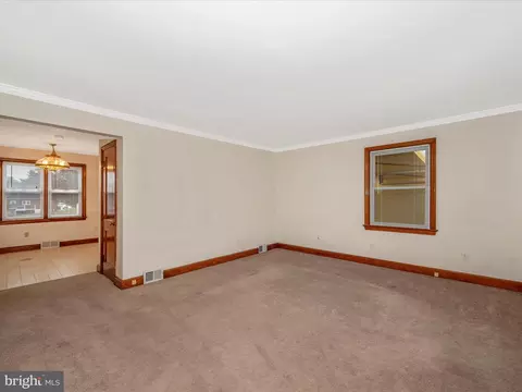 137 Devonshire Rd, Hagerstown, MD 21740 photo 6