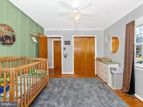 Bedroom - 20403 Old Forge Rd, Hagerstown, MD 21742 photo 10 of 12