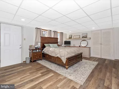 Bedroom - 20403 Old Forge Rd, Hagerstown, MD 21742 photo 1 of 12