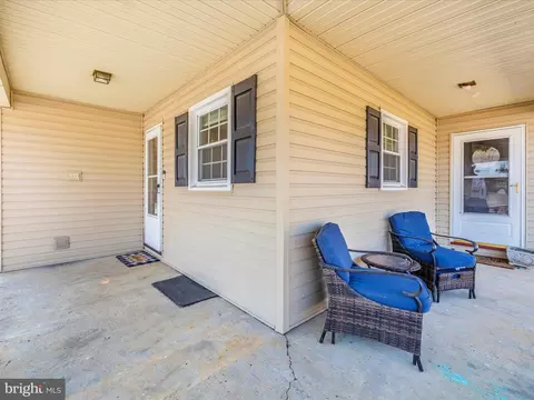 Exterior - 20403 Old Forge Rd, Hagerstown, MD 21742 photo 7 of 13