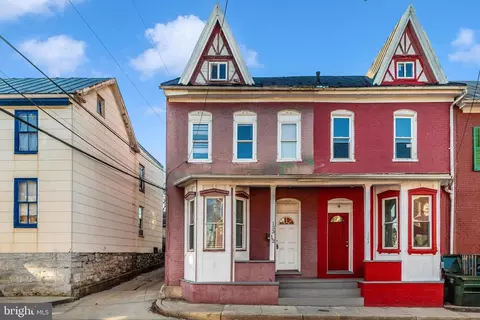 123 12 Locust St, Hagerstown, MD 21740