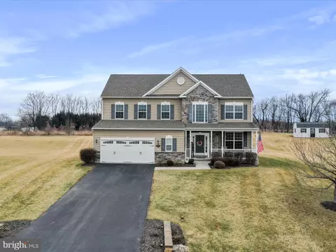 13251 John Martin Dr, Williamsport, MD 21795