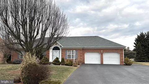 13538 Paradise Church Rd, Hagerstown, MD 21742