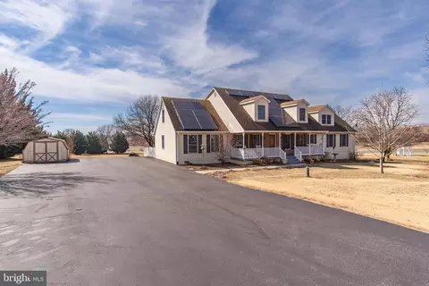 Exterior - 13810 Franks Run Rd, Smithsburg, MD 21783 photo 6 of 7
