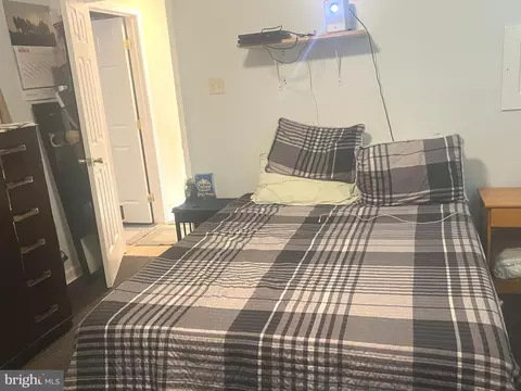 Bedroom - 100 Vodys Ct, Smithsburg, MD 21783 photo 5 of 5
