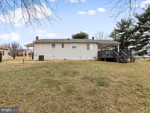 Exterior - 12738 Spickler Rd, Clear Spring, MD 21722 photo 6 of 12