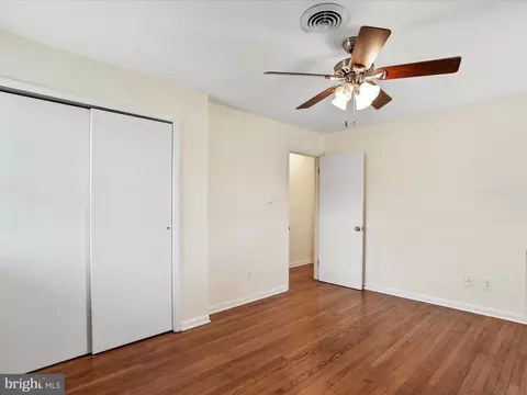 Bedroom - 12738 Spickler Rd, Clear Spring, MD 21722 photo 4 of 8