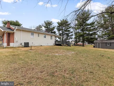 Exterior - 12738 Spickler Rd, Clear Spring, MD 21722 photo 5 of 12