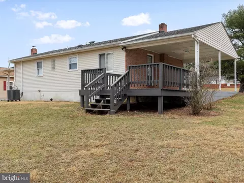 Exterior - 12738 Spickler Rd, Clear Spring, MD 21722 photo 8 of 12