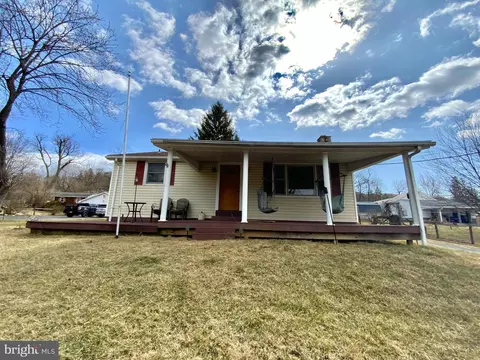 25521 Heiston Ln, Cascade, MD 21719 photo 3
